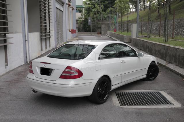 2004 Mercedes Benz CLK-CLASS 2.6 240 (CBU) - 2