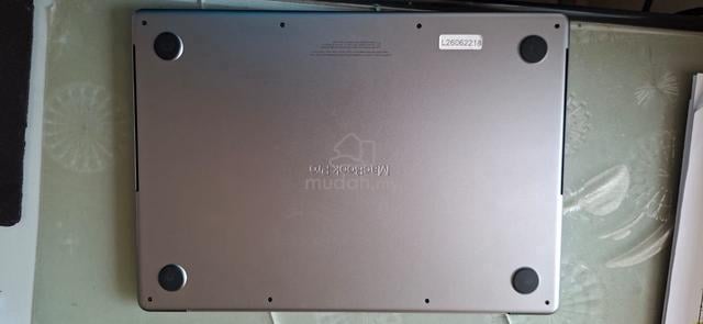 Apple MacBook M1 Pro - photo 4 of 6