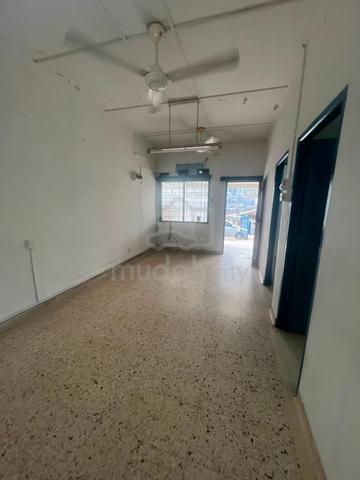 Century Garden Prime JB Location SINGLE STOREY TERRACE FOR SALE 1