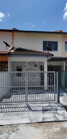Newly Painted, Garden Anenue, Seremban 2, Double Storey House For Sale 1