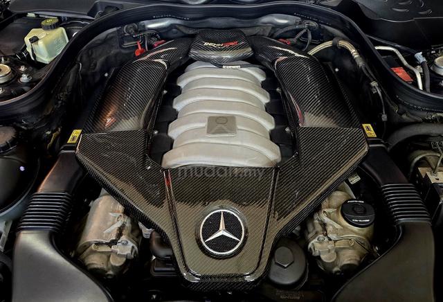 Mercedes Benz E63 6.2 AMG ORIGINAL - 5