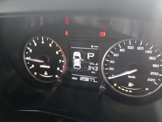 2019 Proton PERSONA 1.6 STANDARD -- (M) - 5
