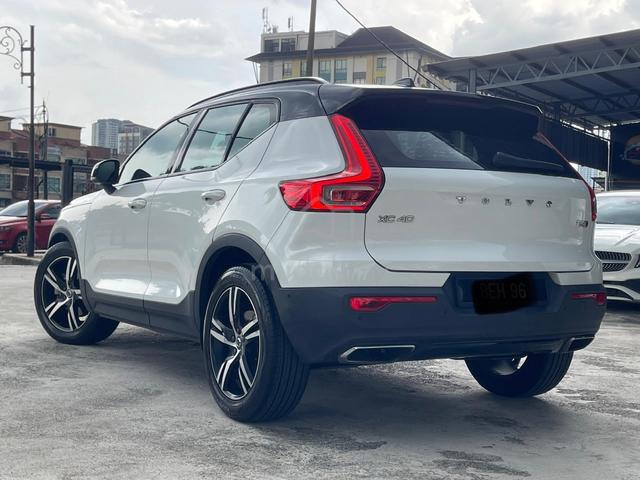 2019 Volvo XC40 2.0 T5 AWD R-DESIGN (A) - 4
