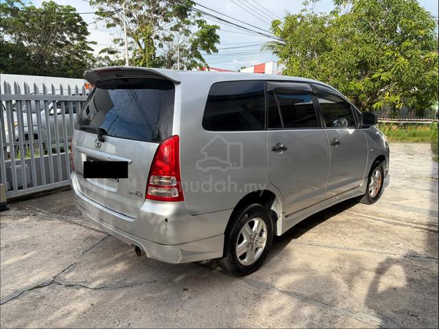 Toyota Innova 2.0 E (A) 2008 - 2