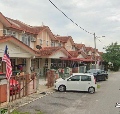 Semenyih Tasik Kesuma Double Storey with Deposit 1+1 1
