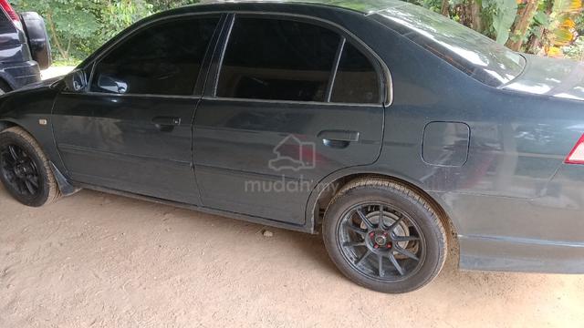 2003 Honda CIVIC 1.7 VTEC (A) - 3