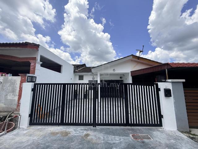 FREEHOLD REFURBISHED 💥 Teres Setingkat Taman Pedas Indah Rembau 1