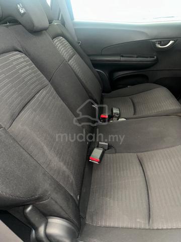 2021 Honda BR-V 1.5 E MY20 (A) - 5