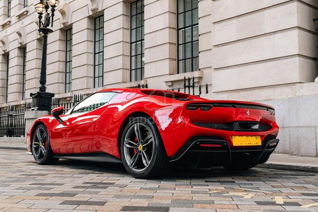 2022 Ferrari 296 3.0 GTB (A) - 2
