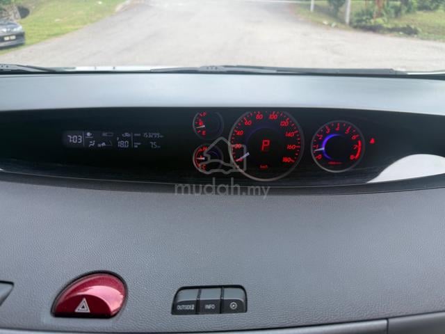 Mazda BIANTE 2.0 SKYACTIV-G (A) MPV Loan Kedai 99% - 4