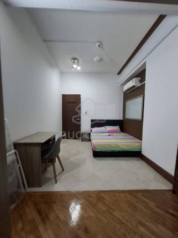 Suasana Sentral Bigger Room For Rent-Mixed Gender Only 1