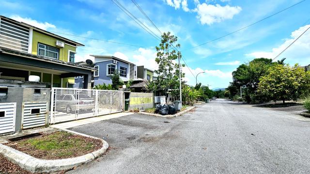 Warisan Puteri Sikamat Seremban 2 Storey Semi D House(Freehold) kiara 1