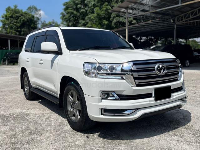 LKD 2008/2011 Toyota LANDCRUISER 4.7 AX UZJ200W FL - 3