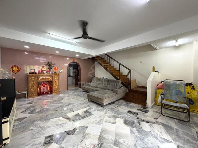 Mahkota Cheras Below Market Endlot Freehold terrace 1