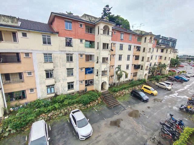 Prima Apartments (Kota Warisan Sepang) 1