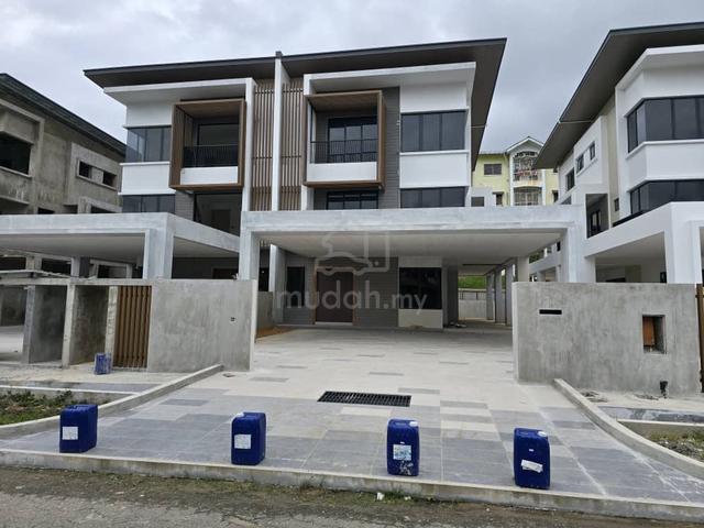 Taman Lifo  | 3 Storey Semi-Detached Landed | Kolombong For sale 📢📢 1