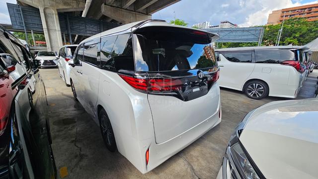 2023 Toyota ALPHARD 2.5 Z 6A New Car 2k km - 4