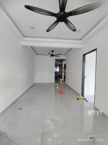 Sentosa Klang 1 Storey House 20x60 3R2B Reno Good Condition for Rent 1