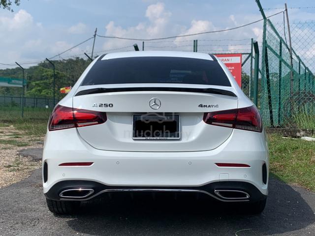 Mercedes Benz A250 2.0 AMG Sedan 4Matic 3LED REG23 - 4