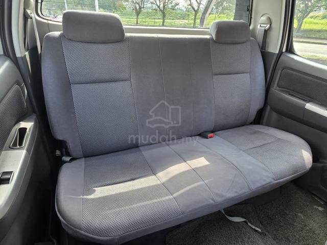 2014 Toyota HILUX 2.5 G VNT (A) ONE CAREFUL OWNER - 5