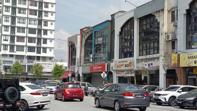 3sty Shoplot office (22x75sf) Bandar Teknologi Kajang for rent 1