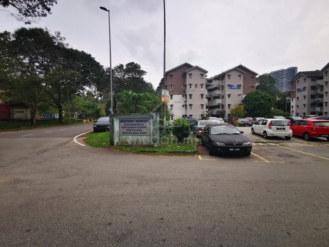 Apartment Wawasan 1