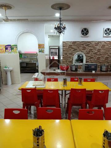 Senia Utama Facing Main Road Unblock View 3 Storey Shop Lot 1
