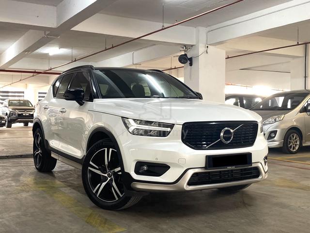 2022 Volvo XC40 2.0 T5 R-DESIGN Full Service VOLVO - 1