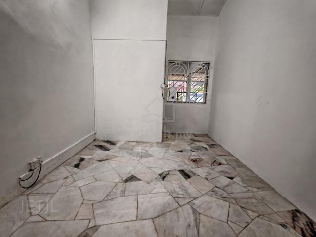 Single Storey House at Taman Pendamar Indah for sale 🏡🏡🏡 1