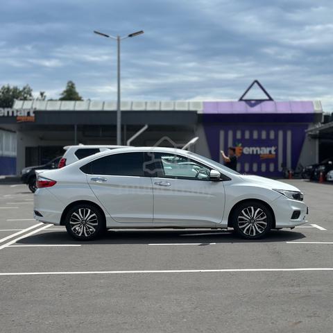 Low Milleage‼️ 2018 Honda CITY 1.5 V FACELIFT (A) - 4