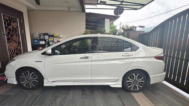 2017 Honda CITY 1.5 HYBRID MY14 GM6 FACELIFT (A) - 3