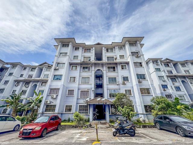 Residensi Warnasari 1