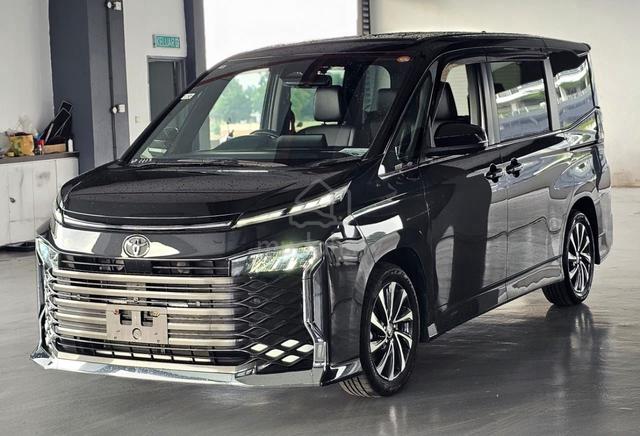 Toyota VOXY 2.0 S-Z 2022 - 1