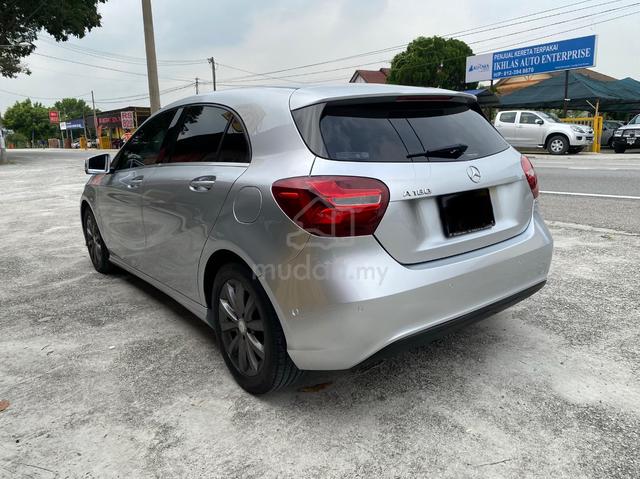 2016 Mercedes Benz A-CLASS 1.6 180 SE (CBU) W176 - 4
