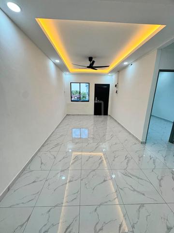 Perjiranan 8 Flat (Taman Air Biru) 1