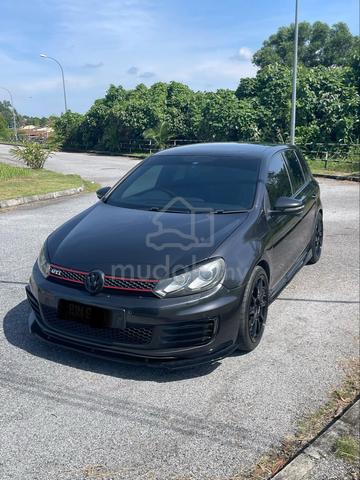 2009 Volkswagen GOLF 2.0 GTi (A) - 1
