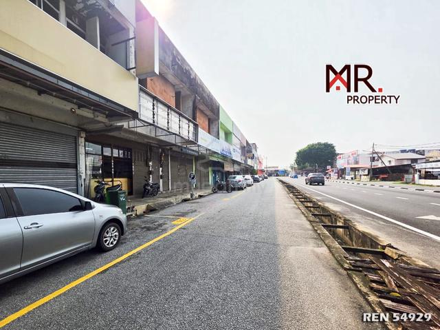 FACING ROAD @ Double Storey Shop Lot Taman Intan FOR SALE 1