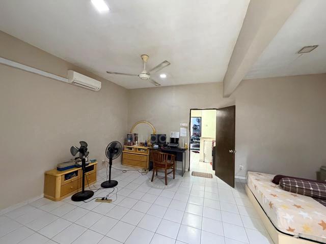 Cassis Kota Emerald Rawang, 2 Storey Freehold Renovated 1