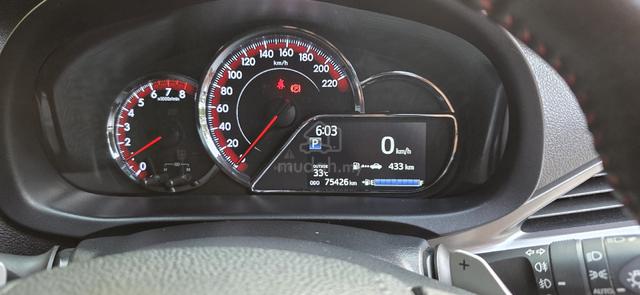 2021 Toyota VIOS 1.5 GR-S FACELIFT (A) - 5