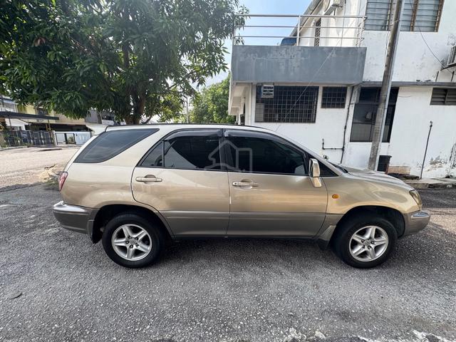 1998 Toyota Harrier 2.2 - 4 Speed (A) - 4