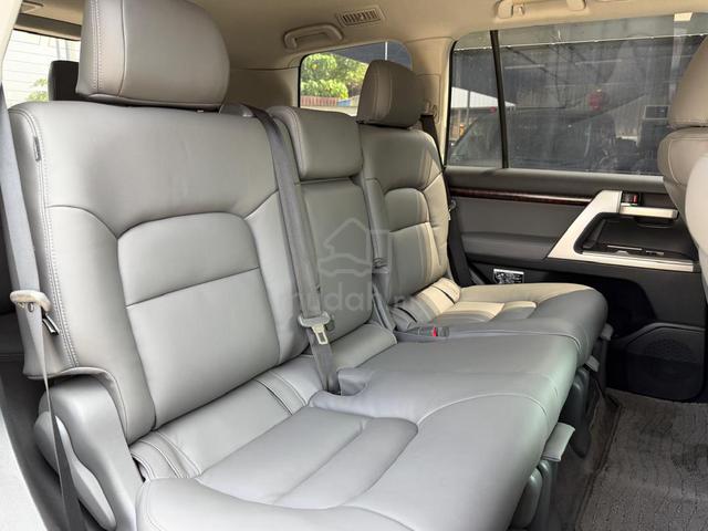 2010 2013 Toyota LANDCRUISER V8 4.6L ZX - 4