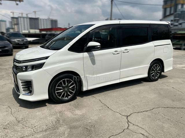 2014 Toyota VOXY 2,0 KIRAMEKI 2 (A) Full Loan - 1