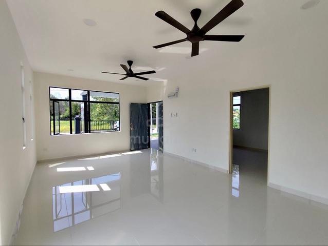 Bungalow in Sepang Cyberjaya For Rent 1