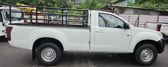 17 Isuzu D-MAX 2.5 4x4 Single Cab 4WD Pick Up Dmax - 4