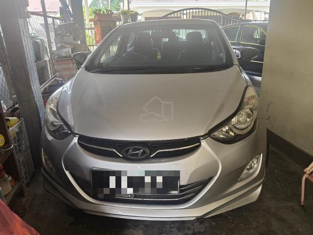 2013 Hyundai ELANTRA 1.8 PREMIUM (A) - 1