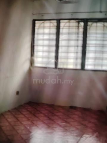 Flat Puchong Permai 1