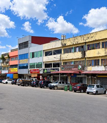 Sri Kulai Baru 2 3 Storey Shop Lot For Sale 1