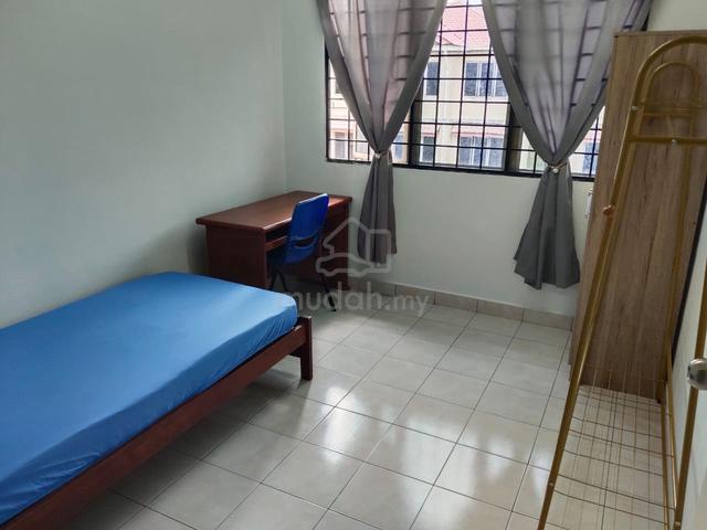 Bilik Sewa Bukit Jalil (lelaki) 1