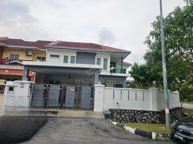 CORNER LOT & FULLY RENOVATED 2 Storey Bandar Seri Putra Bangi 1