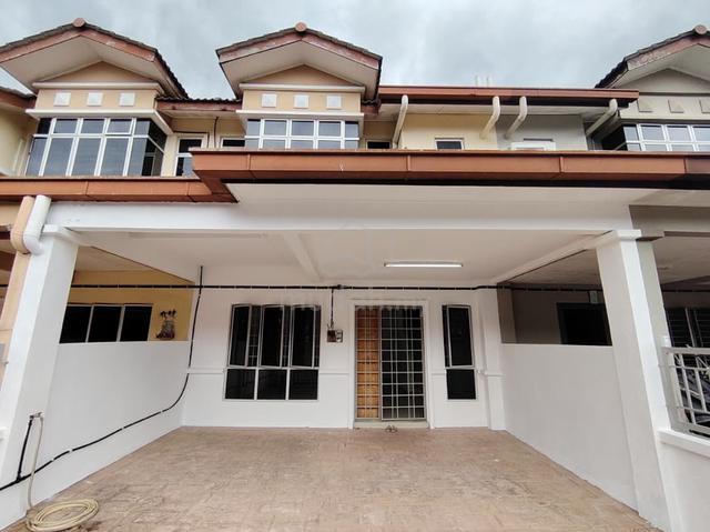 2 Storey Terrace 4Rooms 4Baths | Dry & Wet Kitchen 1